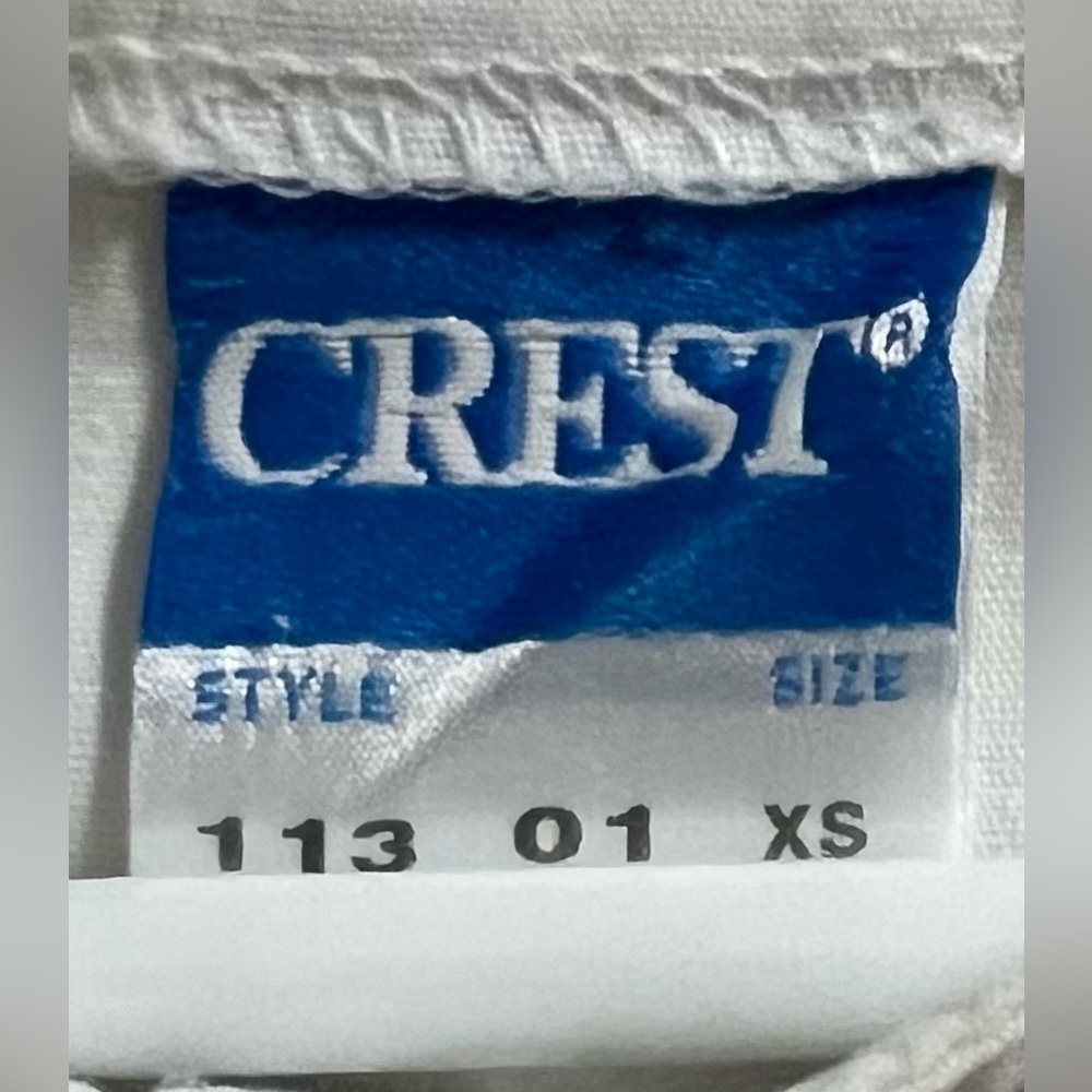 Crest scrub jacket π©Ί - Picture 3 of 7